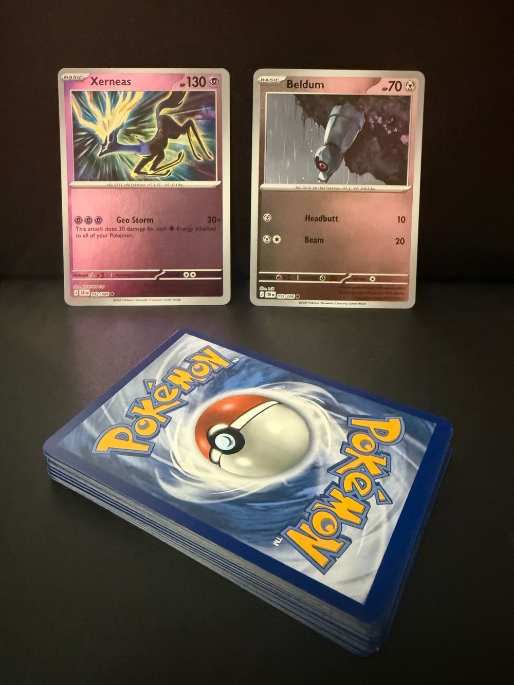 Pokémon TCG ME: Chaos Rising Deck. Total 31 Cards w/ two reverse holo no doubles
